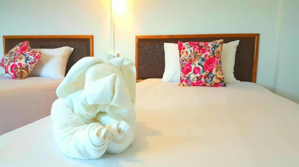 Hotel De Ratt Phuket Patong Ngoại thất bức ảnh