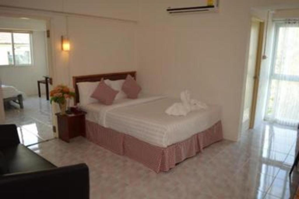 Hotel De Ratt Phuket Patong Ngoại thất bức ảnh